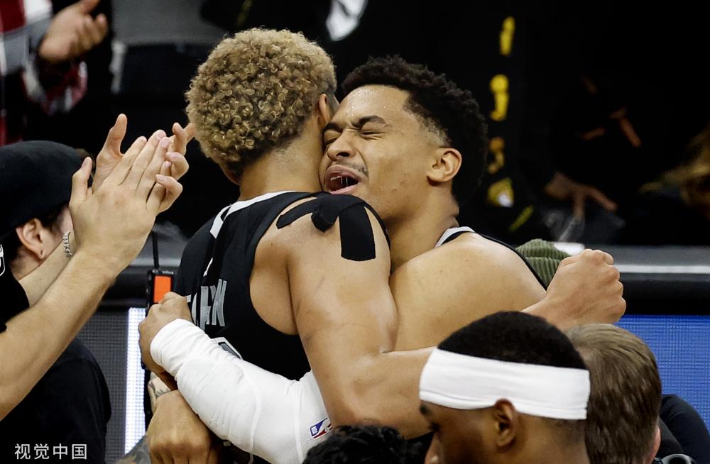 场吊射不仅 场吊射不仅